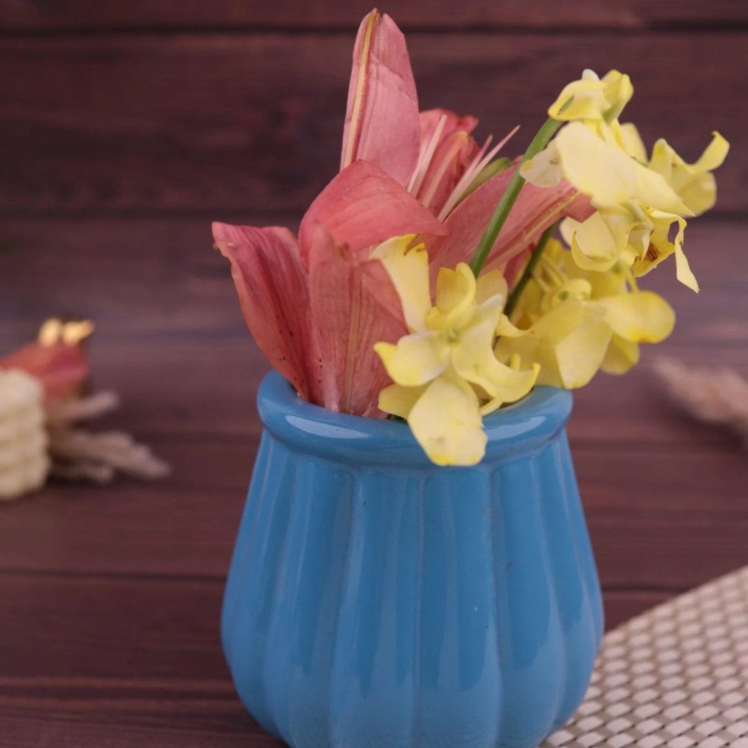 Fluted Ceramic Flower Vase